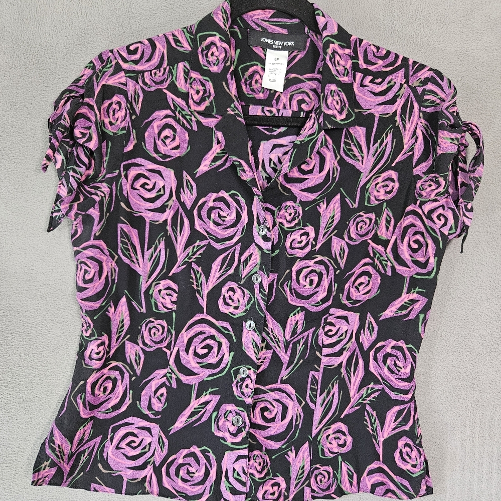 Jones New York Womens Petite 8P Button Up Shirt 100% Silk Rose Bow Short Sleeve